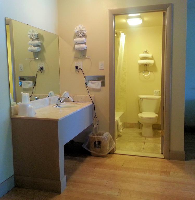 Greenwell Hotel